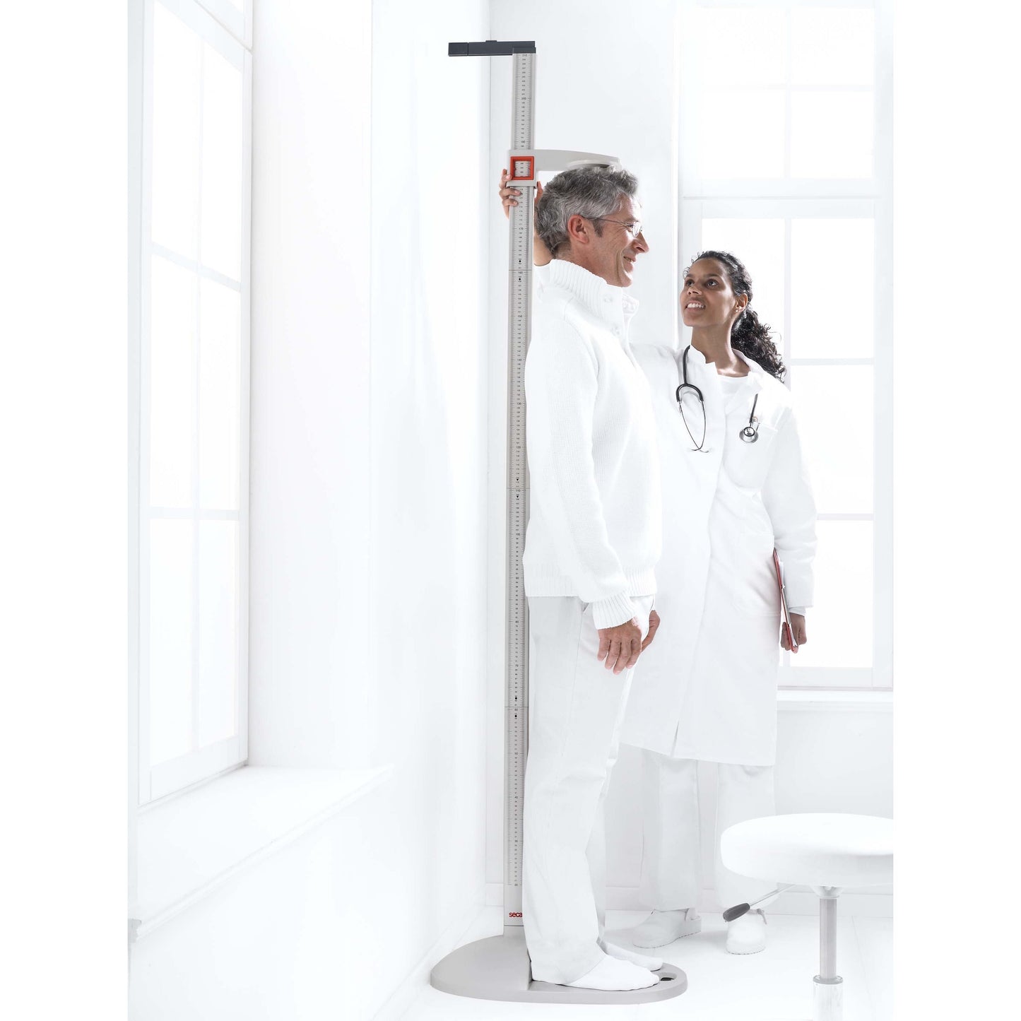 White Smoke SECA 213 Height Measure (Leicester)