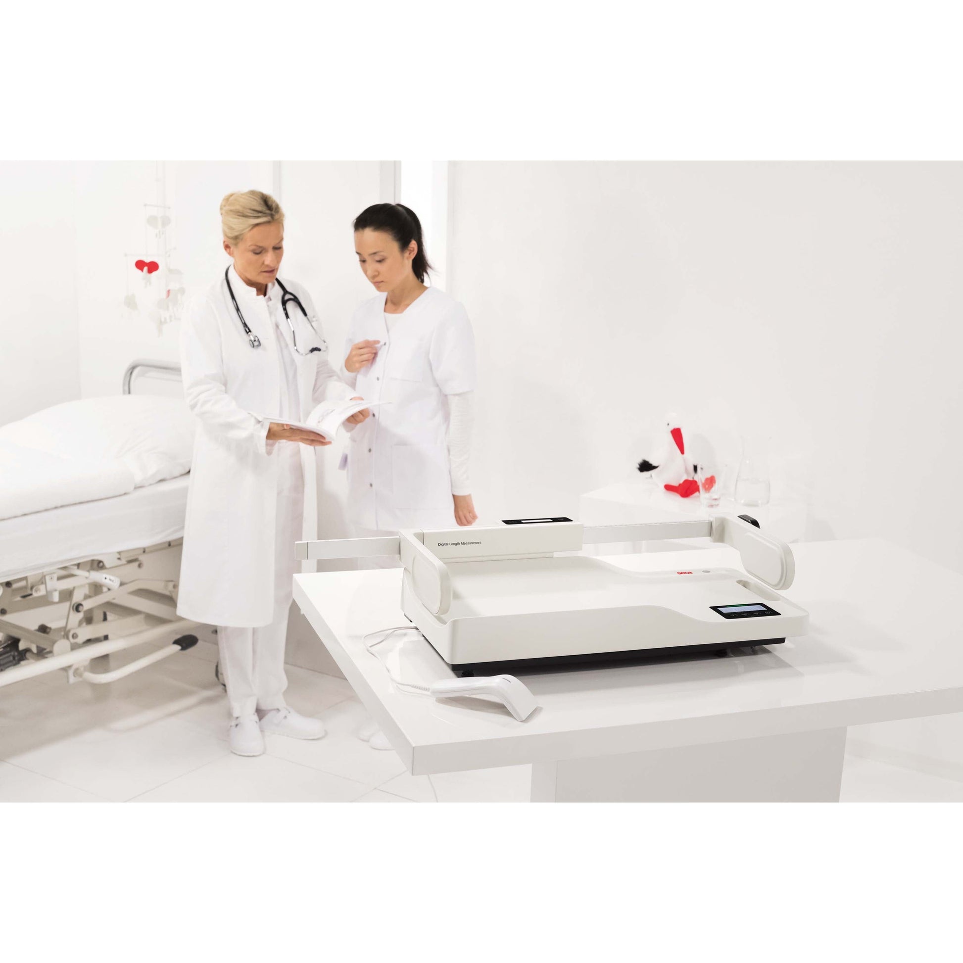 Light Gray seca 336 i - EMR-validated baby scale with Wi-Fi function (Class III medically approved)