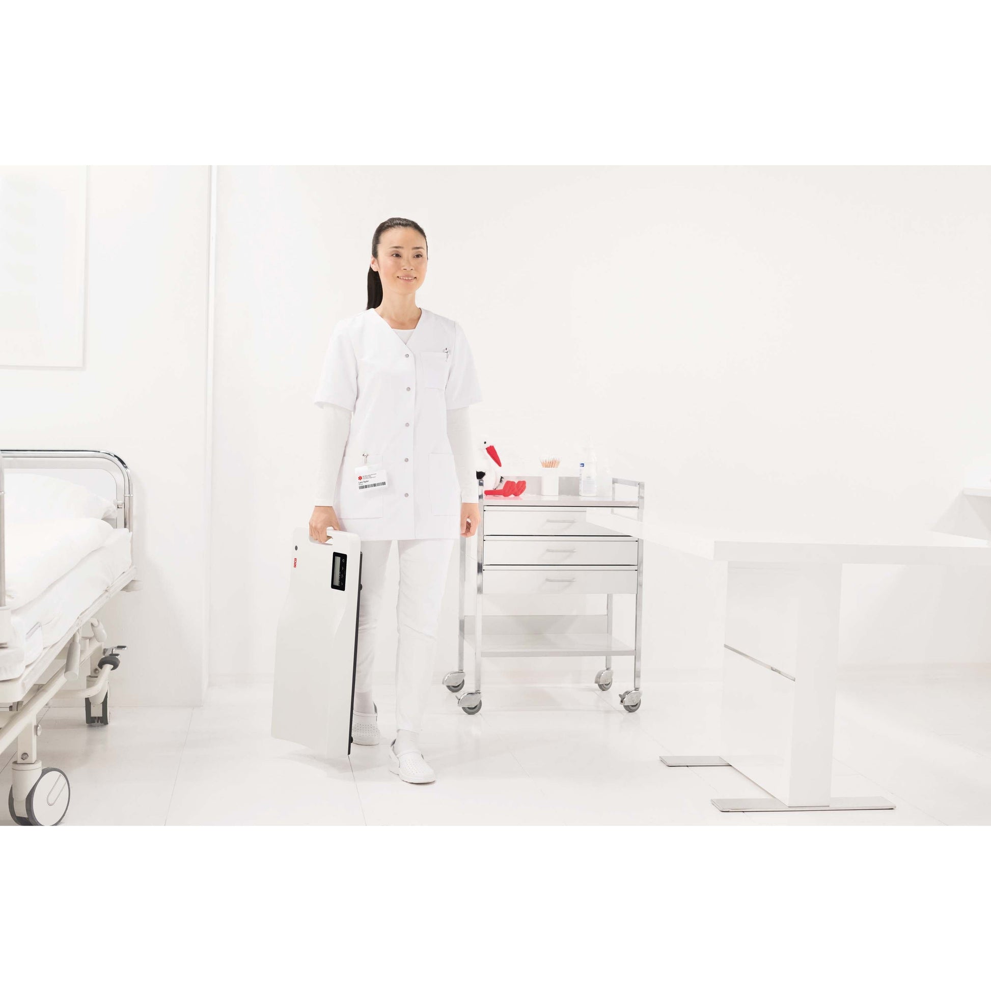 Beige seca 336 i - EMR-validated baby scale with Wi-Fi function (Class III medically approved)