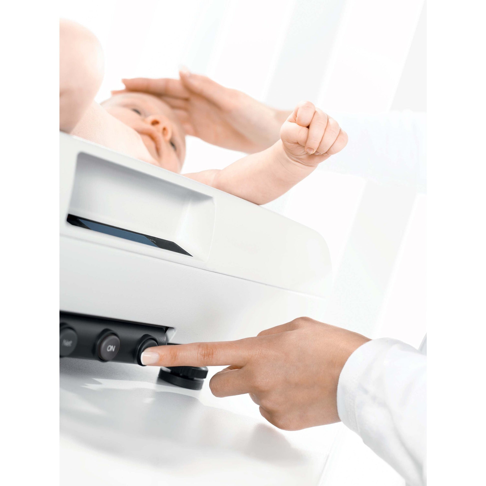 Antique White seca 757 - EMR-Validated Baby Scale with Very Precise Graduation