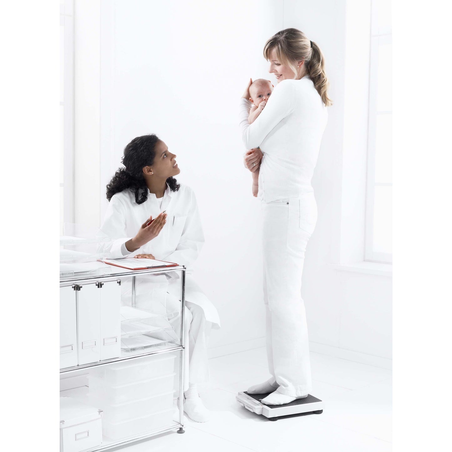 White Smoke seca 874 - Flat Scale with Foot Switches and Double Display